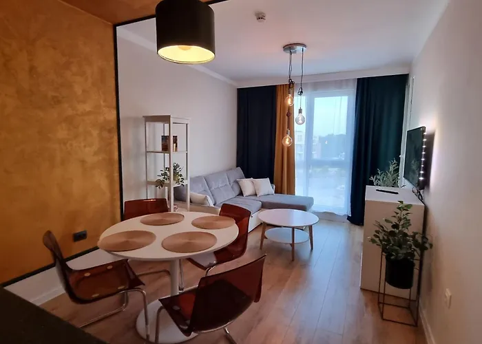 Appartement Golden Leaf, Swimming Pool View *