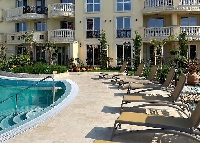 Appartement Golden Leaf, Swimming Pool View